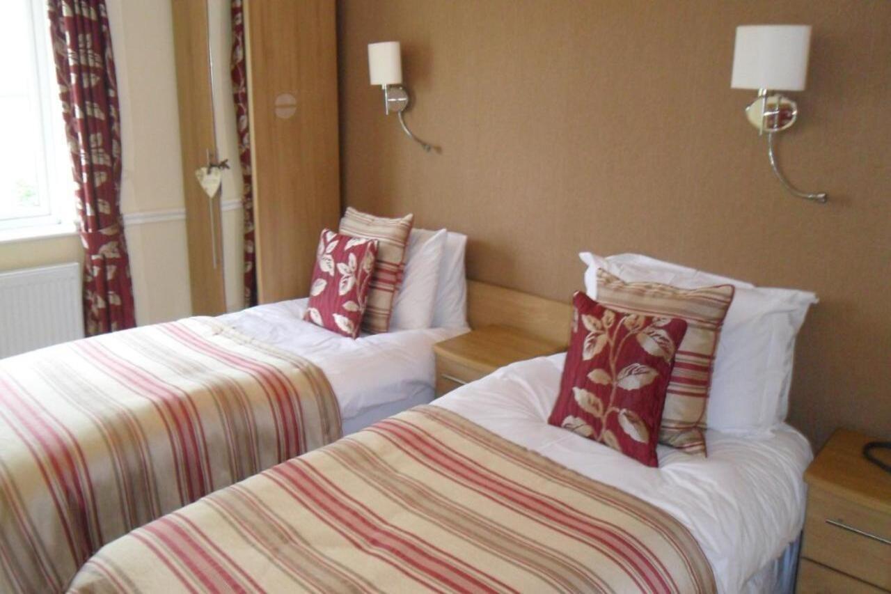 Oyo White Horse Lodge Hotel, East Thirsk Bagby Екстериор снимка
