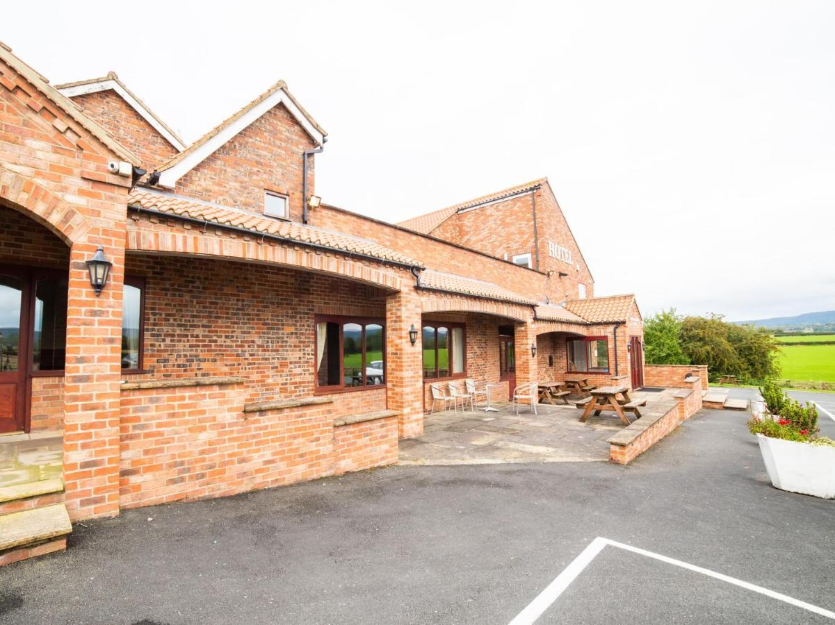 Oyo White Horse Lodge Hotel, East Thirsk Bagby Екстериор снимка
